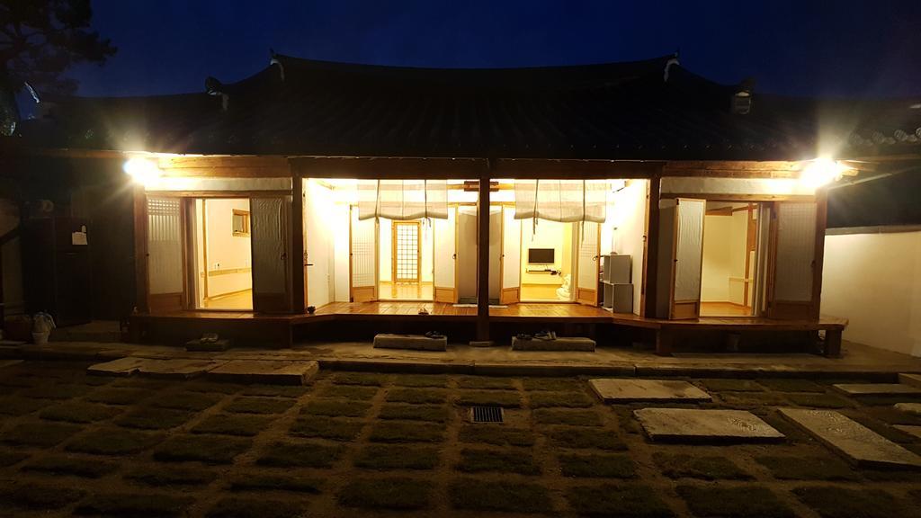 Ohnewwall Guesthouse Jeonju Zewnętrze zdjęcie