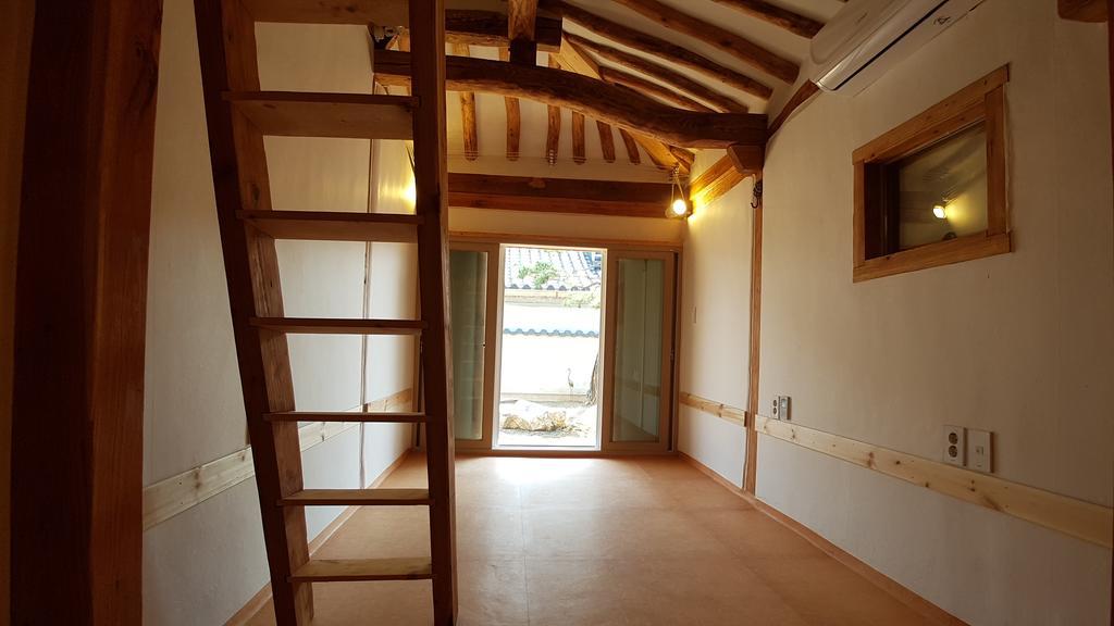Ohnewwall Guesthouse Jeonju Zewnętrze zdjęcie