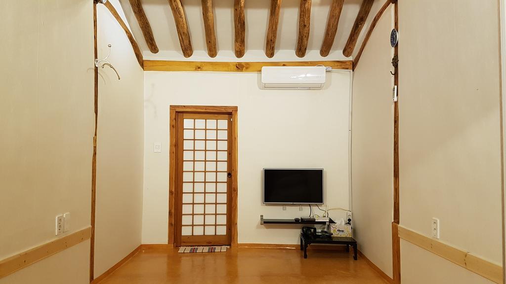 Ohnewwall Guesthouse Jeonju Zewnętrze zdjęcie