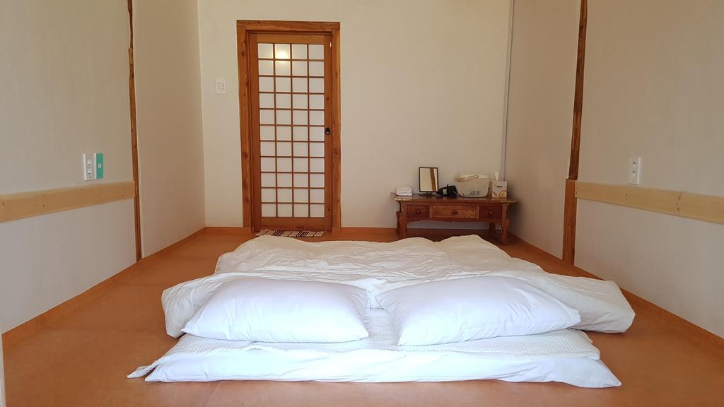 Ohnewwall Guesthouse Jeonju Zewnętrze zdjęcie
