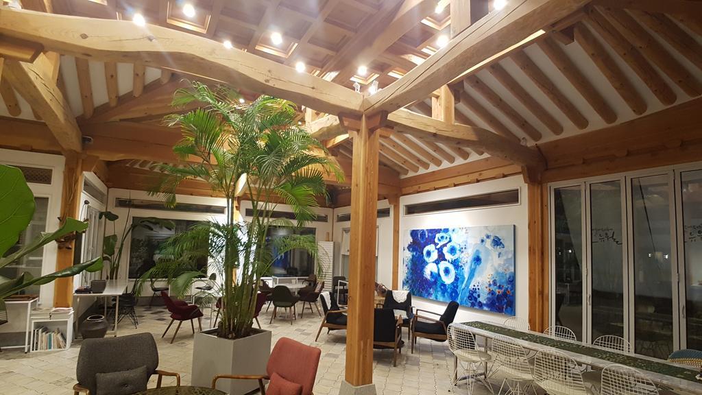 Ohnewwall Guesthouse Jeonju Zewnętrze zdjęcie