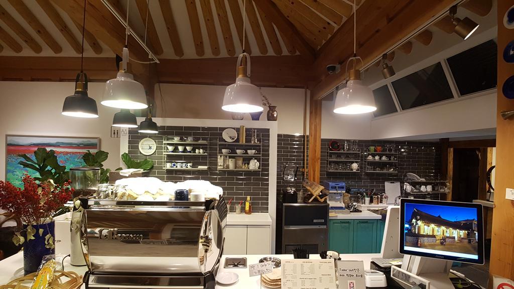 Ohnewwall Guesthouse Jeonju Zewnętrze zdjęcie