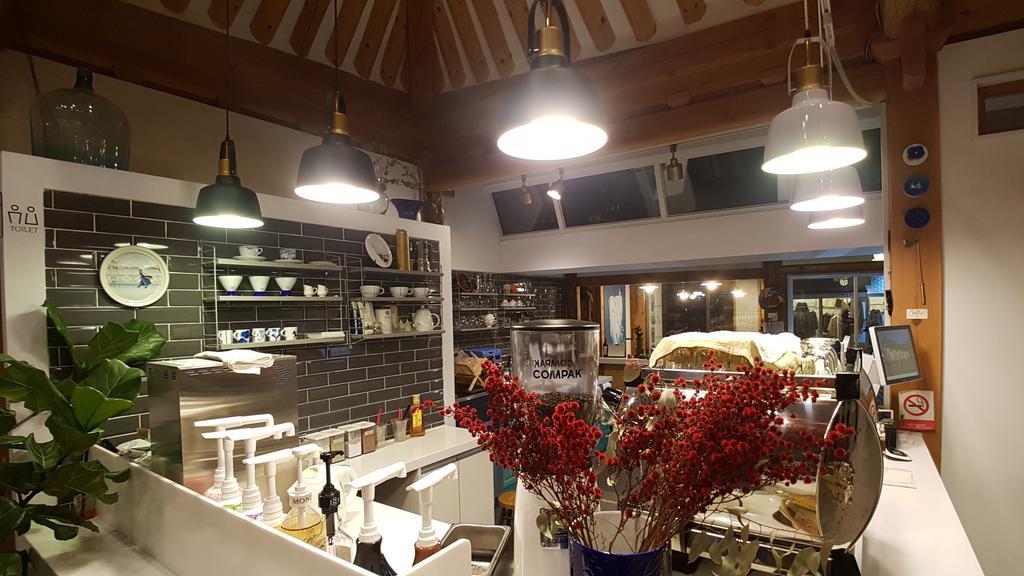 Ohnewwall Guesthouse Jeonju Zewnętrze zdjęcie