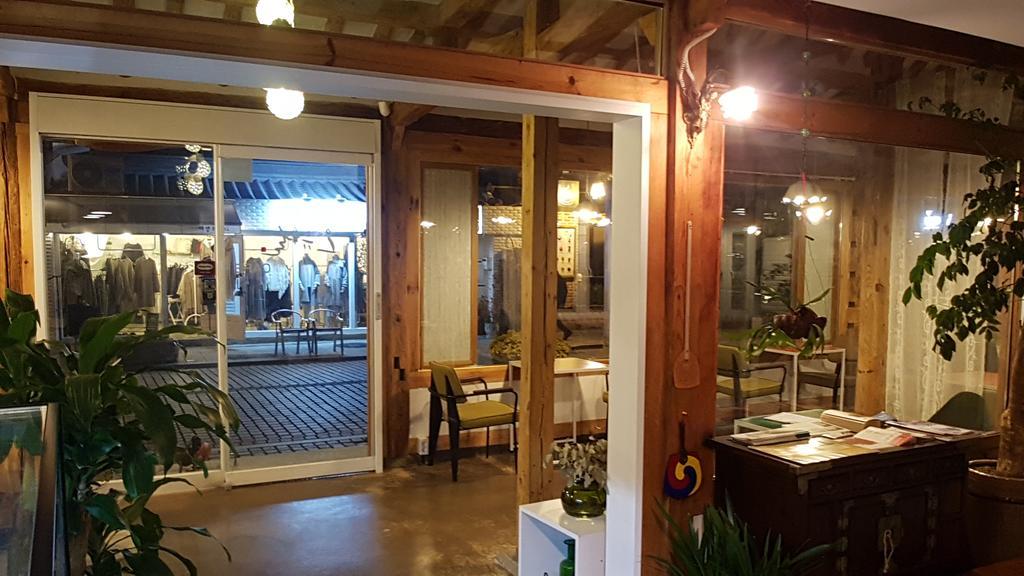 Ohnewwall Guesthouse Jeonju Zewnętrze zdjęcie