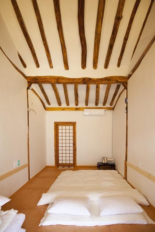 Ohnewwall Guesthouse Jeonju Zewnętrze zdjęcie