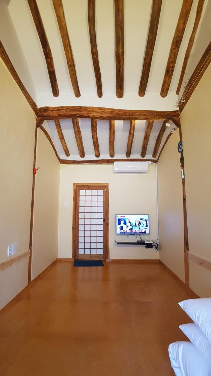 Ohnewwall Guesthouse Jeonju Zewnętrze zdjęcie