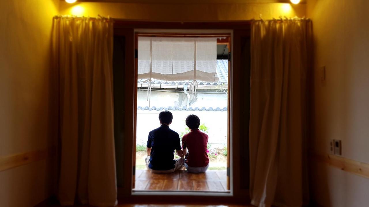 Ohnewwall Guesthouse Jeonju Zewnętrze zdjęcie